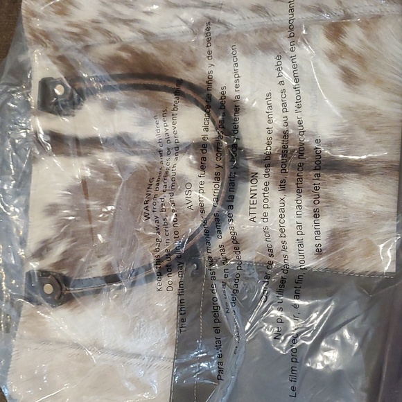 Boutique cowhide tote - Picture 4 of 4